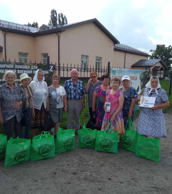 С помощью к рождественско-хавским пенсионерам