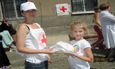 В Международный день защиты детей 1 июня, не остались без внимания маленькие пациенты областной детской клинической больницы № 1 В Международный день защиты детей 1 июня, не остались без внимания маленькие пациенты областной детской клинической больницы № 1