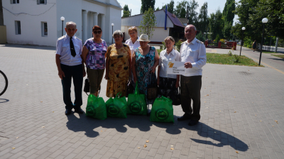 Гуманитарная миссия Президентского Фонда помогла решить жизненные ситуации одиноким пенсионерам Аннинского района