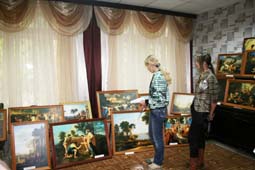 В социальном приюте для детей и подростков при содействии Общественной палаты Воронежской области прошла выставка фломандской живописи XVIII века В социальном приюте для детей и подростков при содействии Общественной палаты Воронежской области прошла выставка фломандской живописи XVIII века